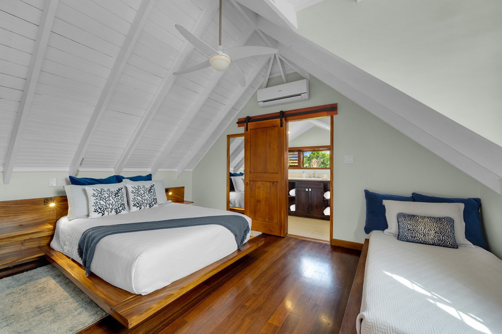 Fortlands Point on the Beach