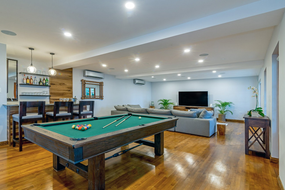 Fortlands Point on the Beach