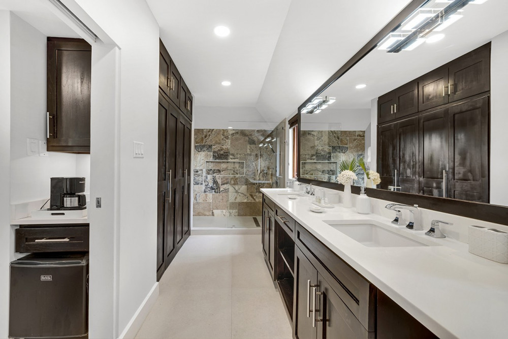 Fortlands Point on the Beach