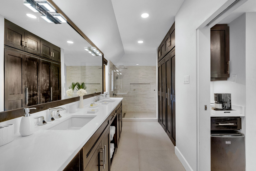 Fortlands Point on the Beach