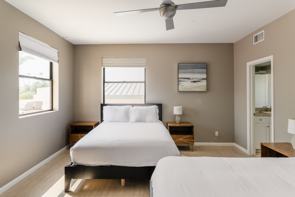 Scottsdale 275