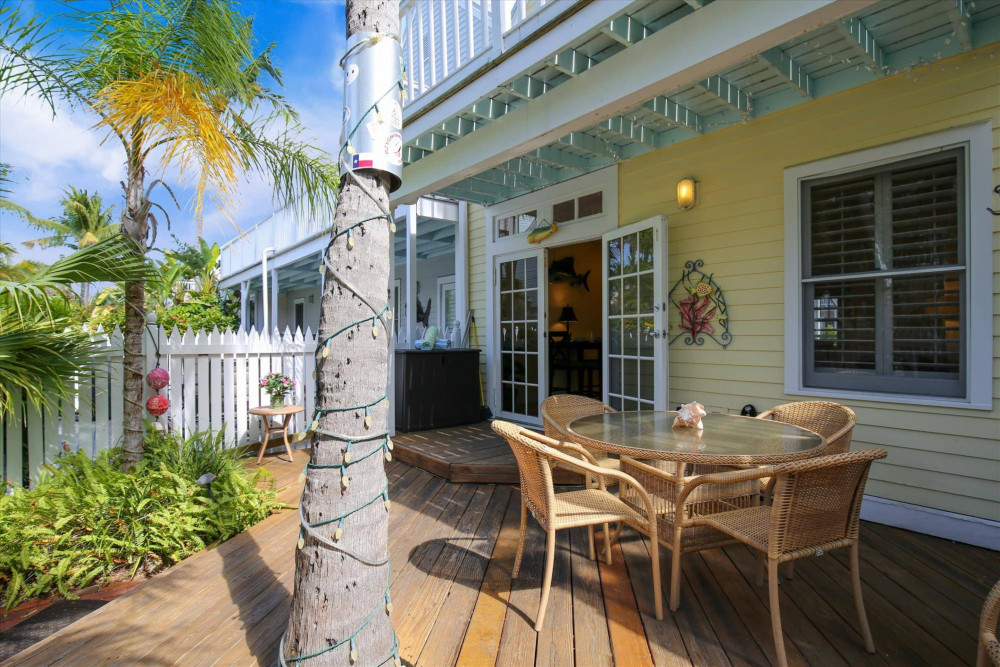 Key West 24