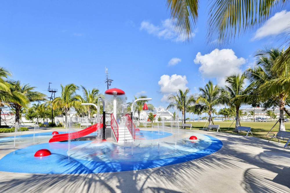 Key West 48