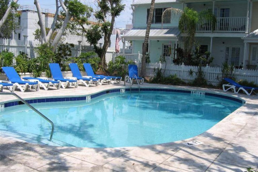 Key West 27