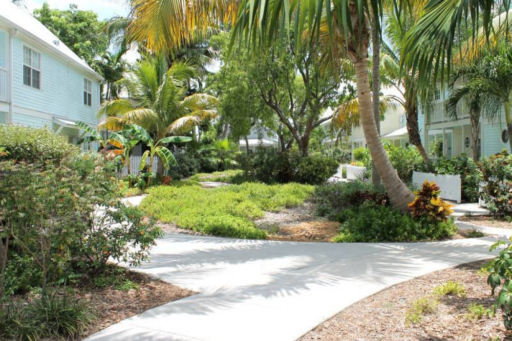 Key West 27