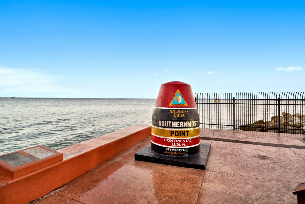 Key West 27
