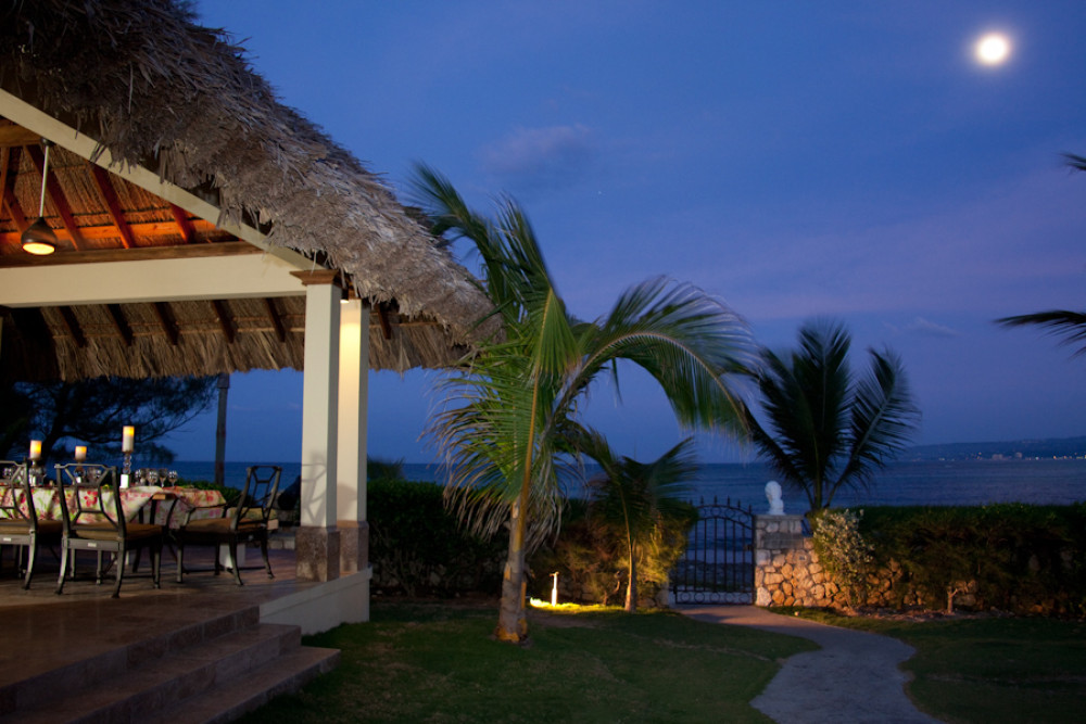 Seven Seas on the Beach