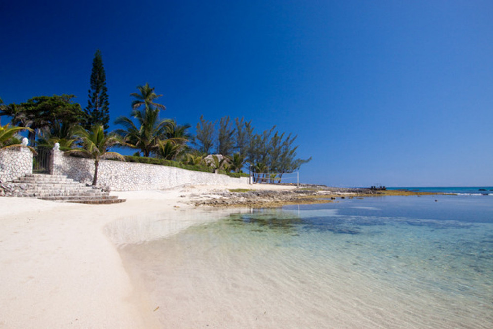 Seven Seas on the Beach