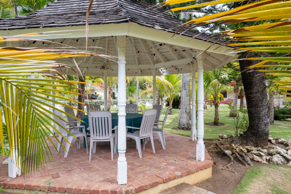 Seven Seas on the Beach