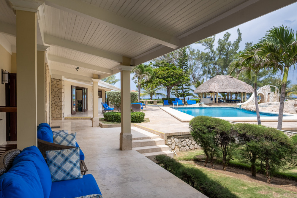 Seven Seas on the Beach