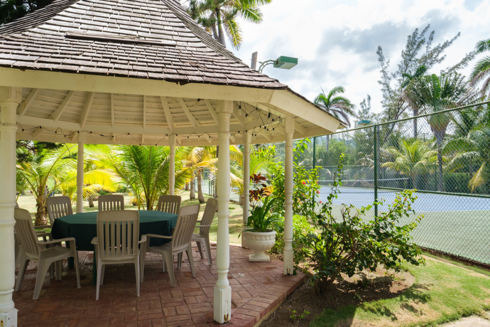 Seven Seas on the Beach