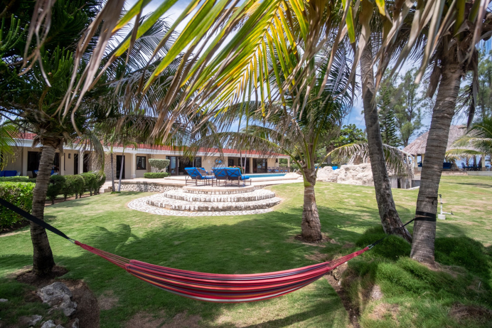 Seven Seas on the Beach