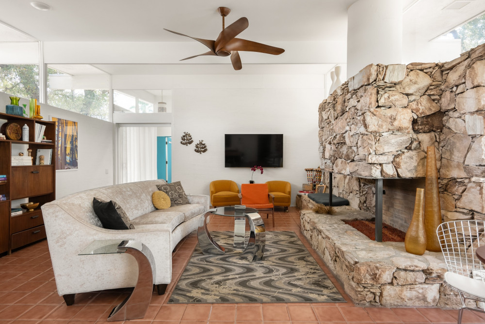 Palm Springs 125