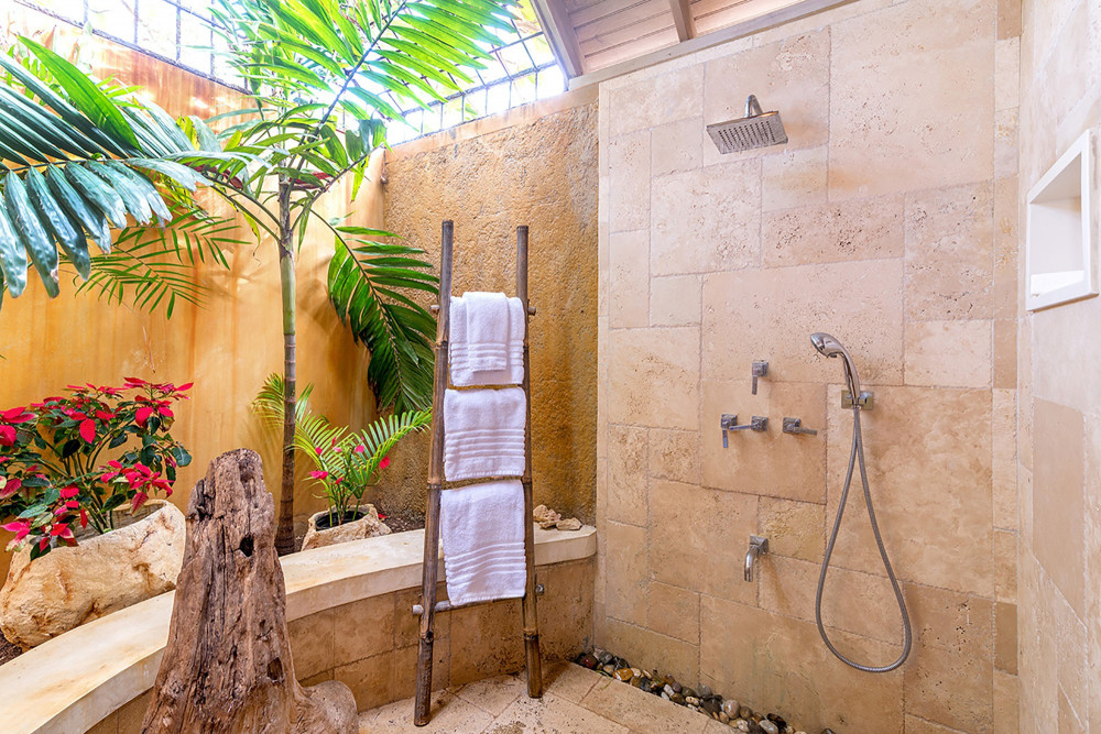 Hidden Bay by the Sea