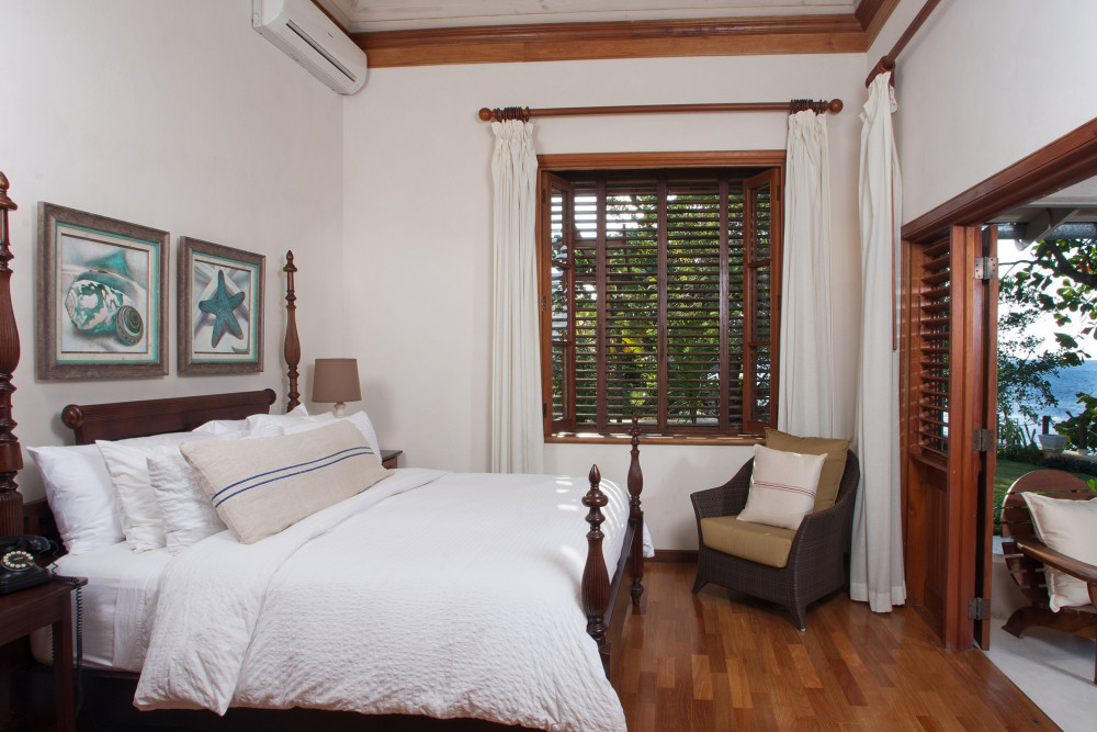 Hidden Bay by the Sea