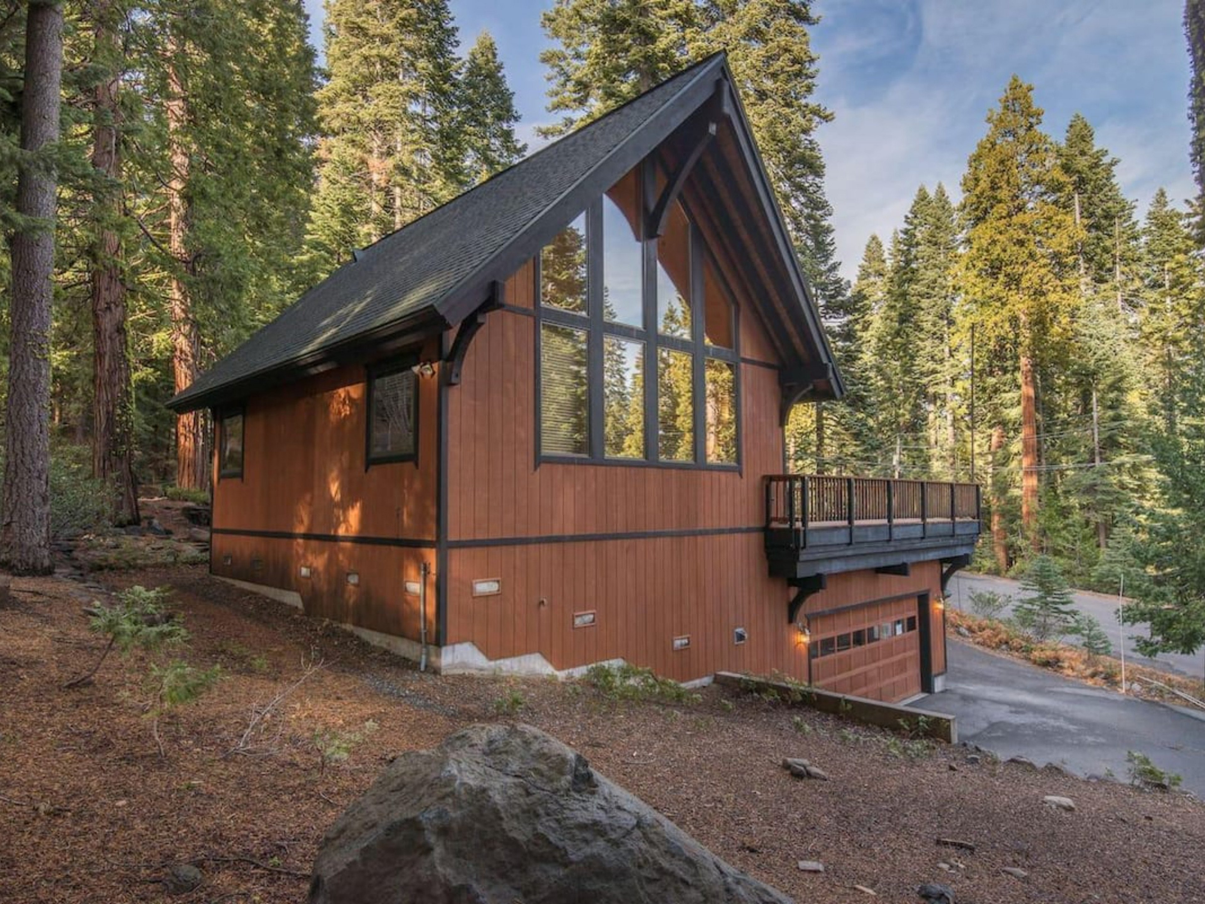 Lake Tahoe 96 7 bedroom cabin
