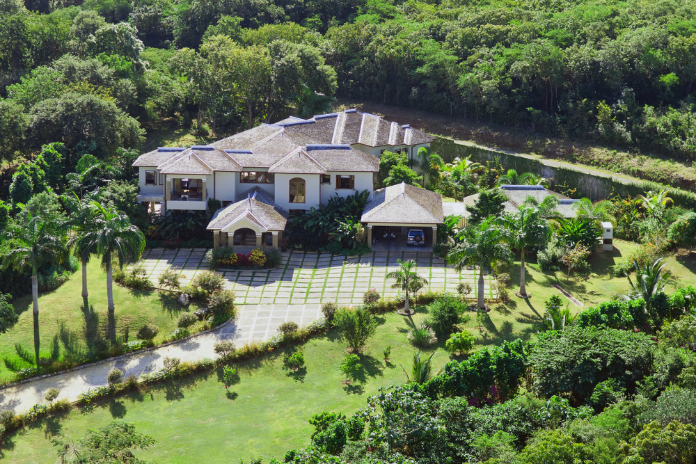 Tek Time Golf Villa on Cinnamon Hill