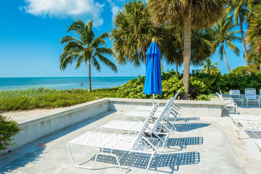Key West 33
