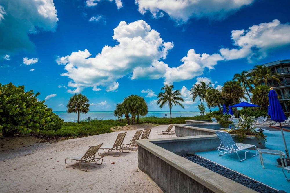 Key West 33