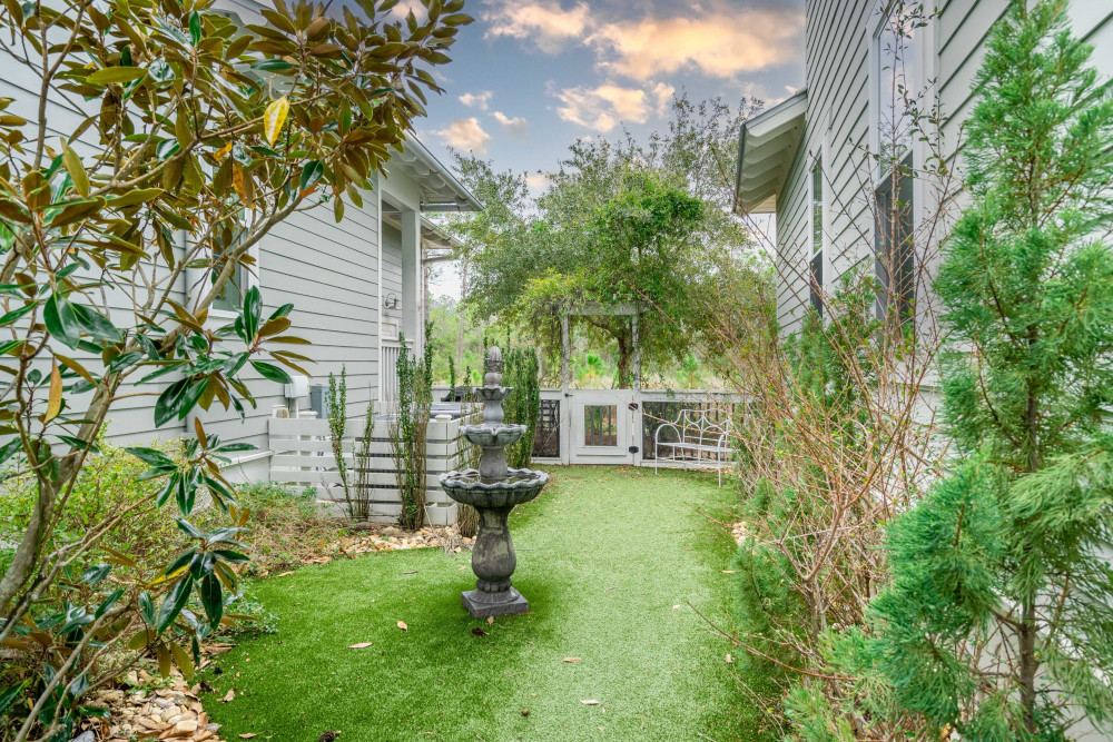 Seagrove 10