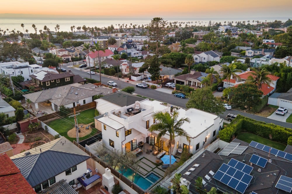La Jolla 38