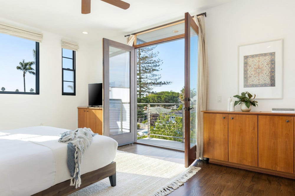 La Jolla 38