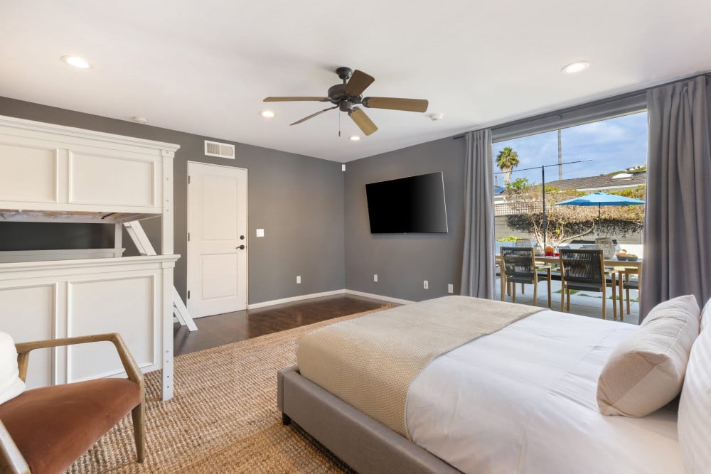 La Jolla 38