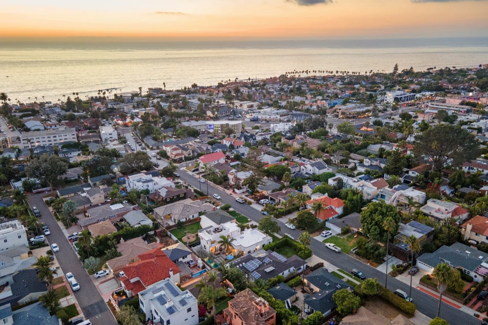 La Jolla 38