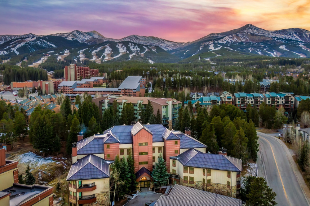 Breckenridge 111