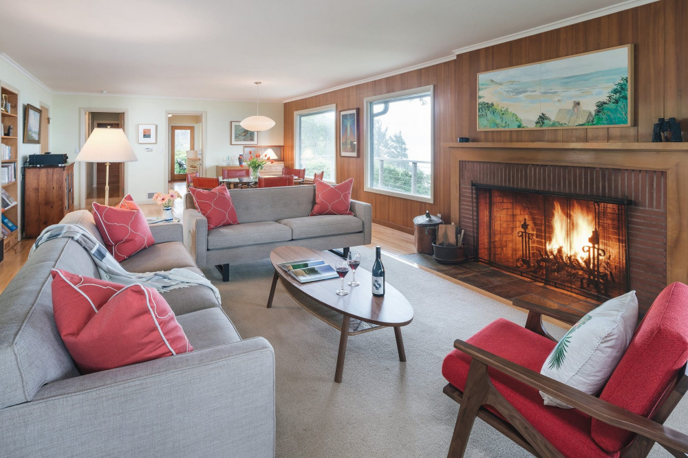 Manzanita 8