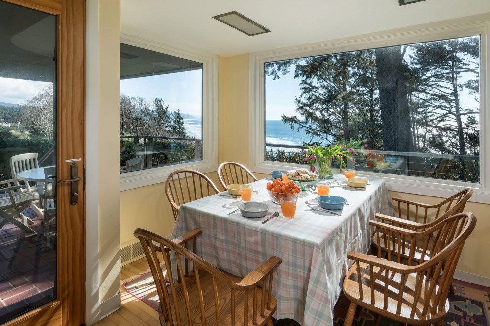 Manzanita 8
