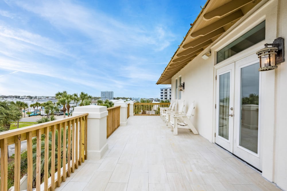 Destin 440