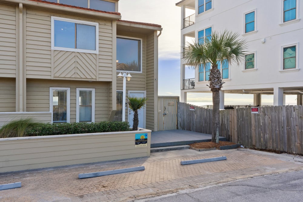 Destin 436
