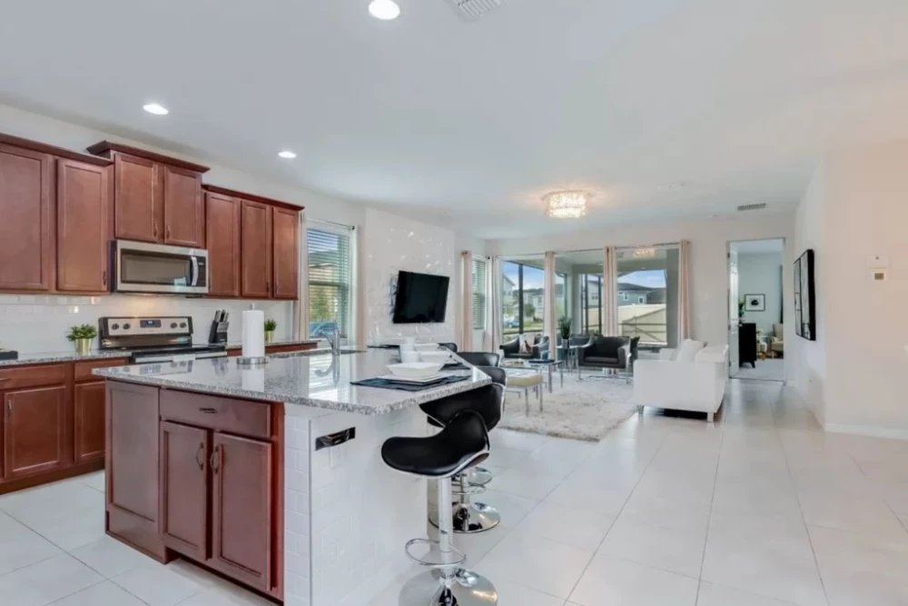 Solara Resort 451