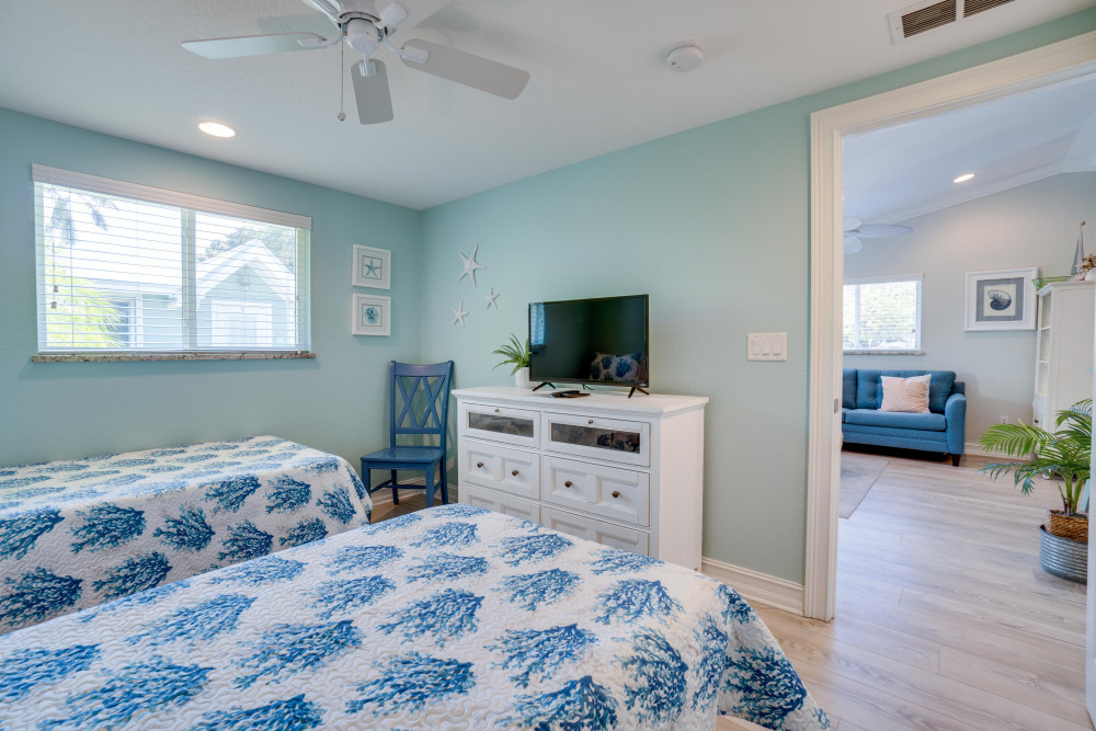 Holmes Beach 60