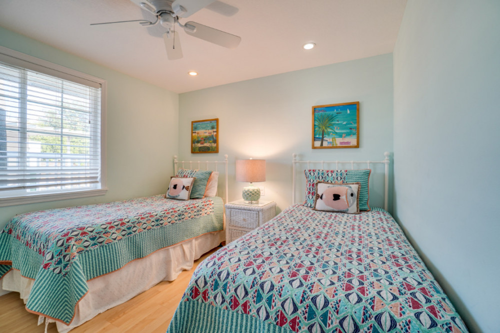 Anna Maria 8