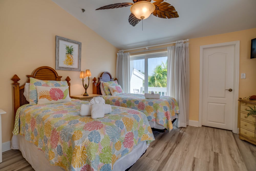 Holmes Beach 32