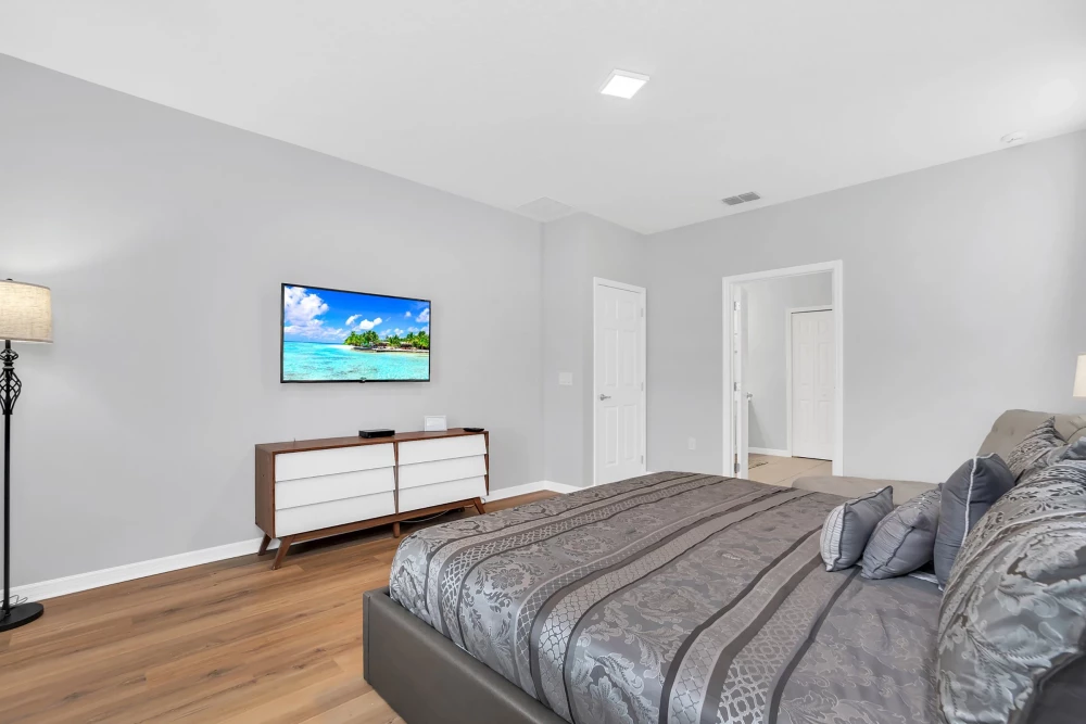 Solterra Resort 786