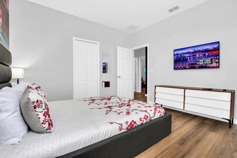 Solterra Resort 786