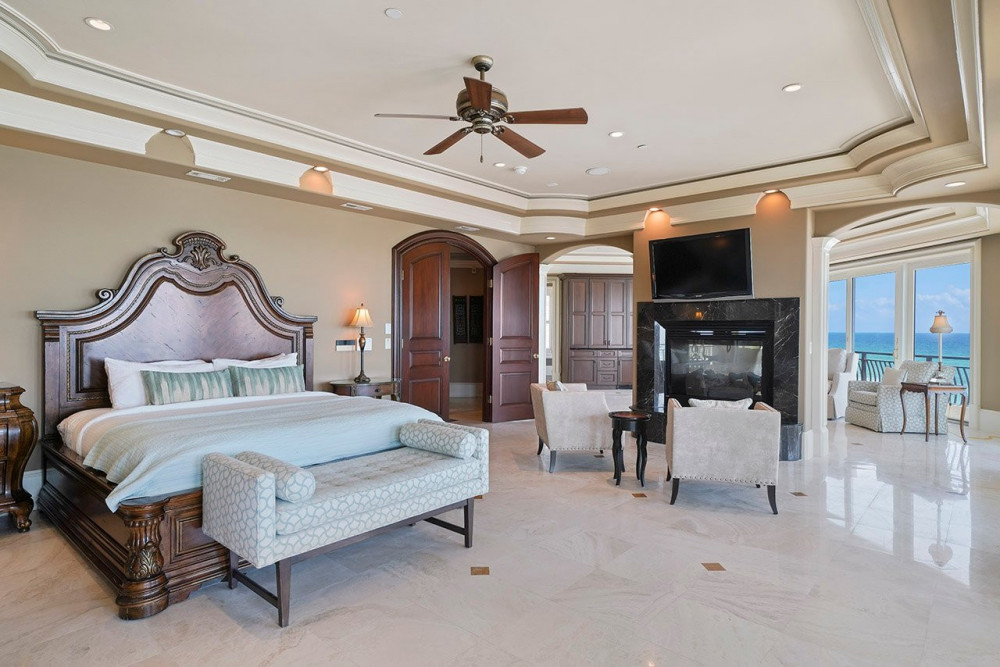 Destin 469