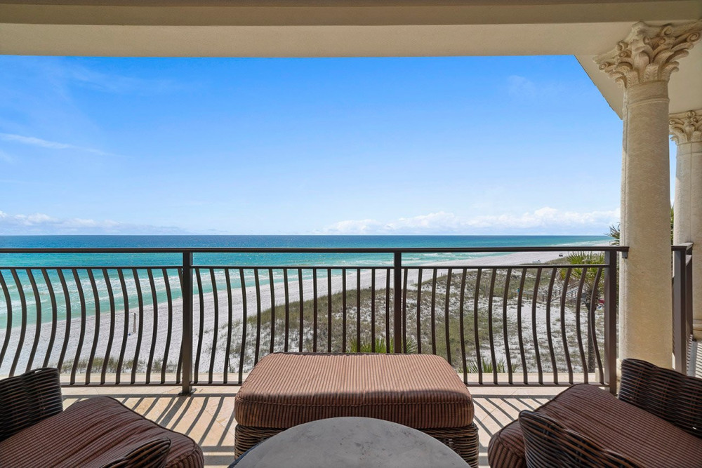 Destin 469