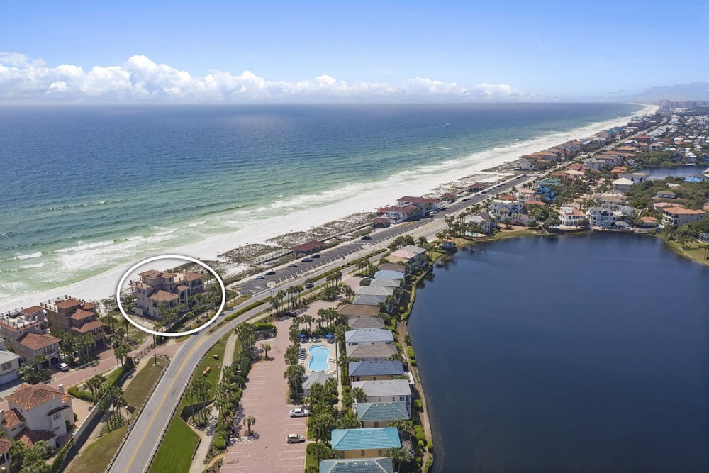 Destin 469
