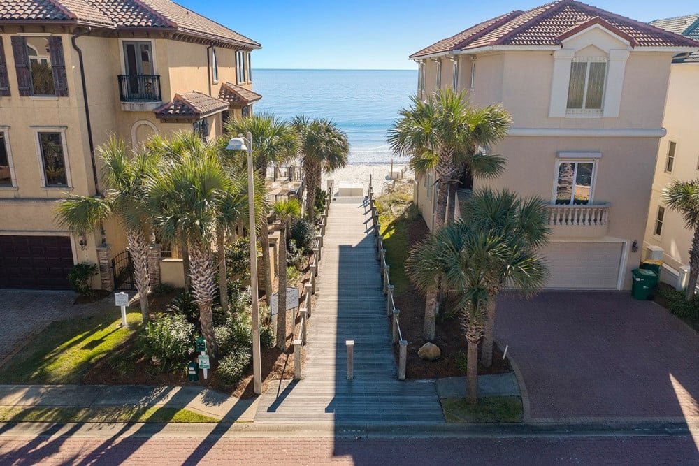 Destin 469