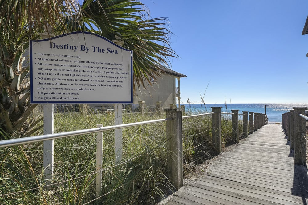 Destin 469