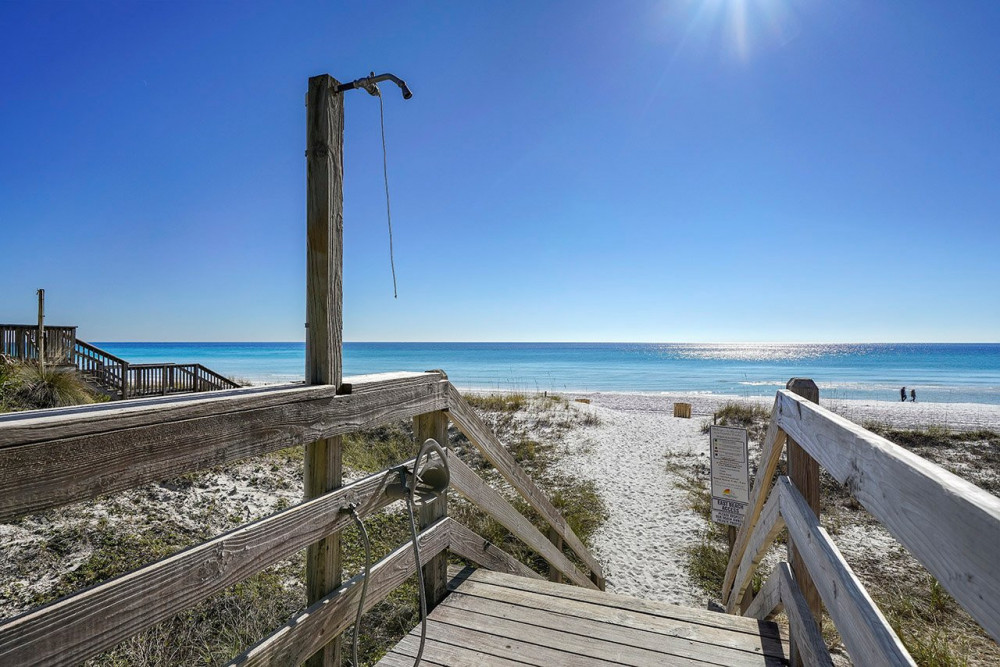 Destin 469