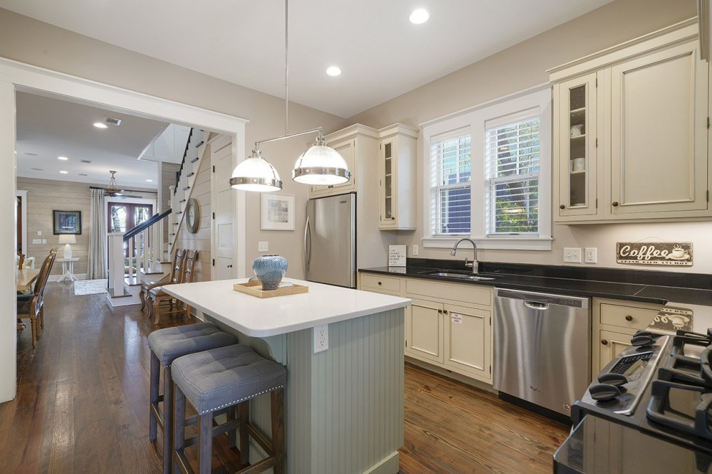 Seagrove 16