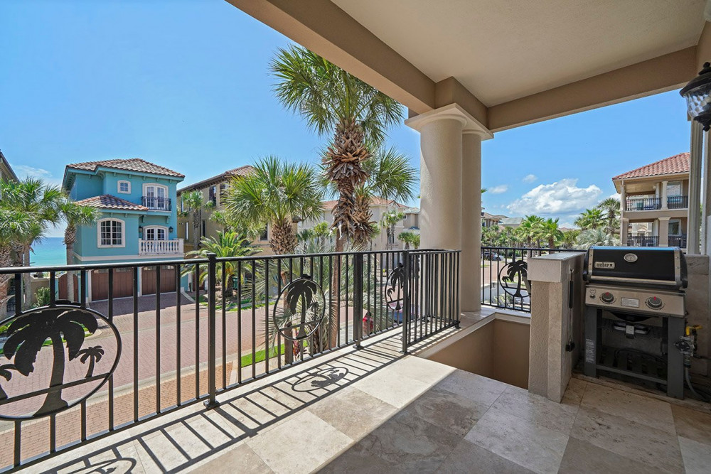 Destin 448
