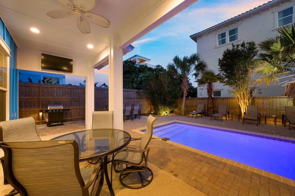 Miramar Beach 222
