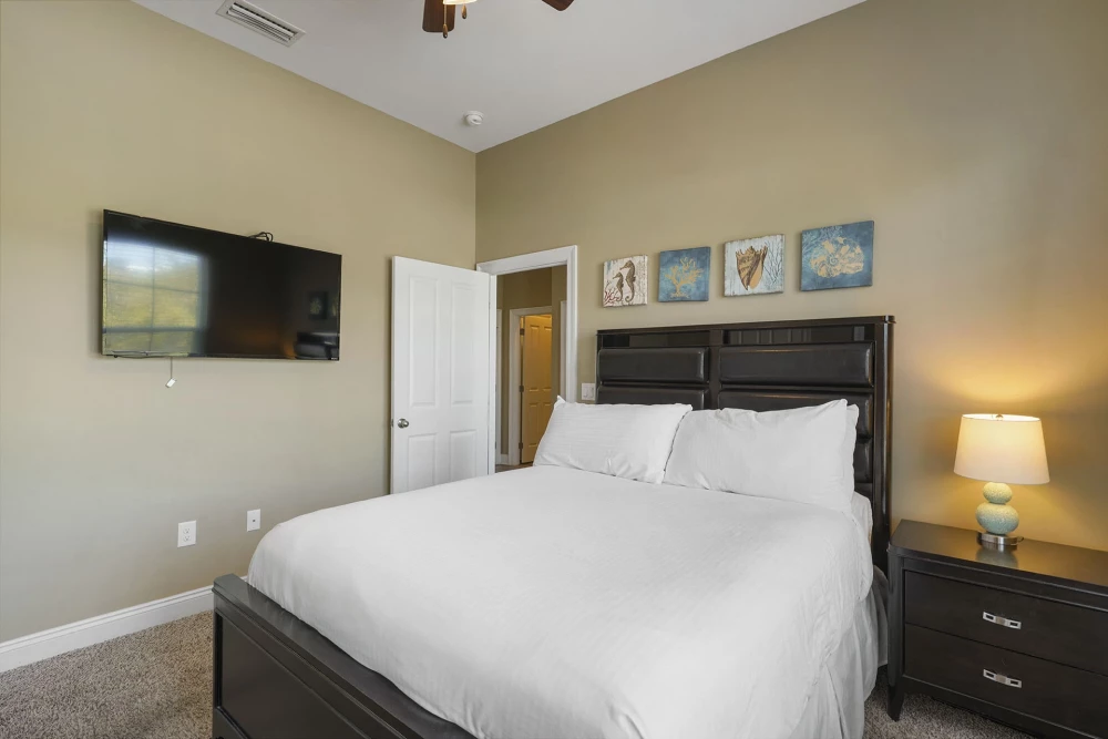 Miramar Beach 222