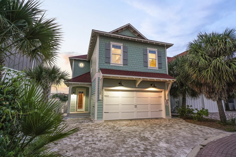 Miramar Beach 211